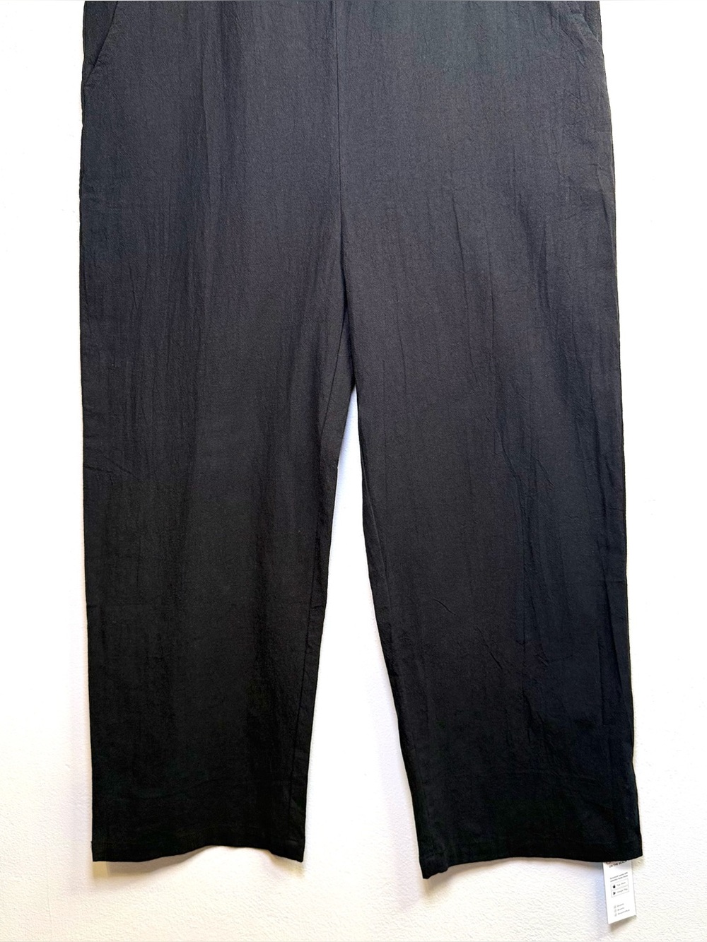 Cupshe Women's Raven Tapered Pinafore Jumpsuit Overalls in Black Size Medium - Picture 5 of 16